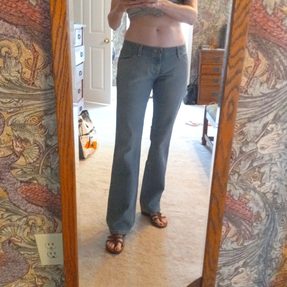 Old Navy Women's Straight Leg Jeans in Light Blue